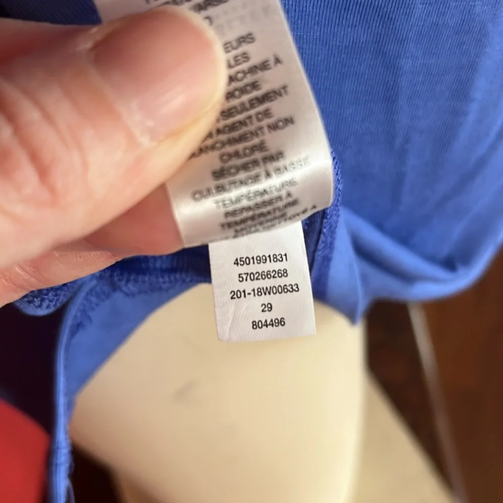 BNWOT White House black market dressy tank - Picture 9 of 12